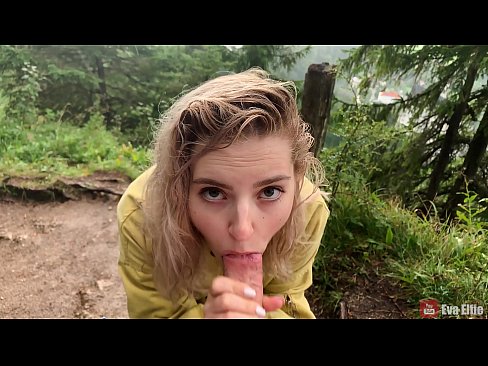 ❤️ Ragazza ingoia cum dopu un pompino publicu - Eva Elfi ️ Pornografia dura à co.tubesexer-com.ru ❌️❤